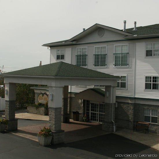 Host Inn An All Suites Hotel Wilkes-Barre Buitenkant foto