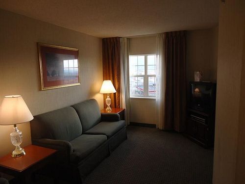 Host Inn An All Suites Hotel Wilkes-Barre Buitenkant foto