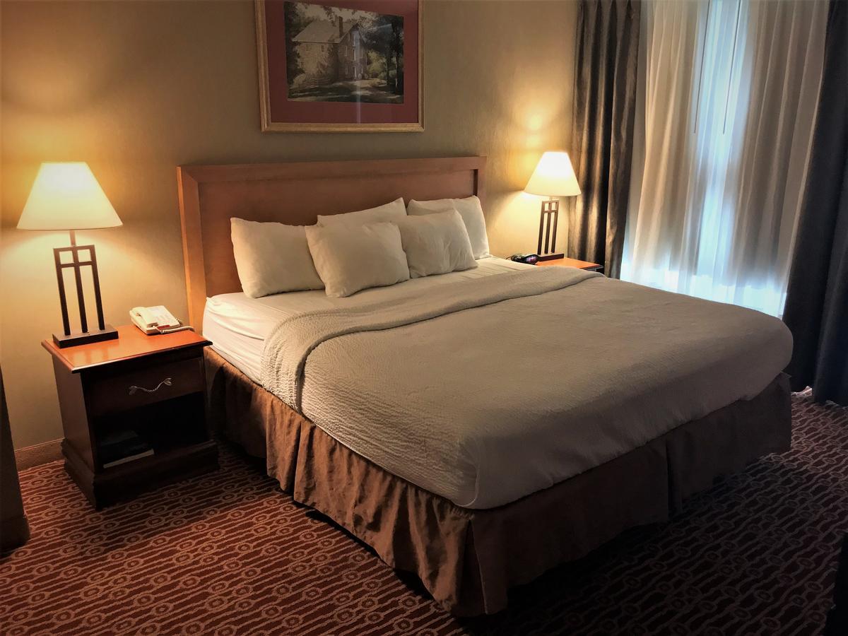 Host Inn An All Suites Hotel Wilkes-Barre Buitenkant foto